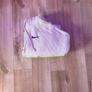 Nike hoodie. Great condition. Smoke free home